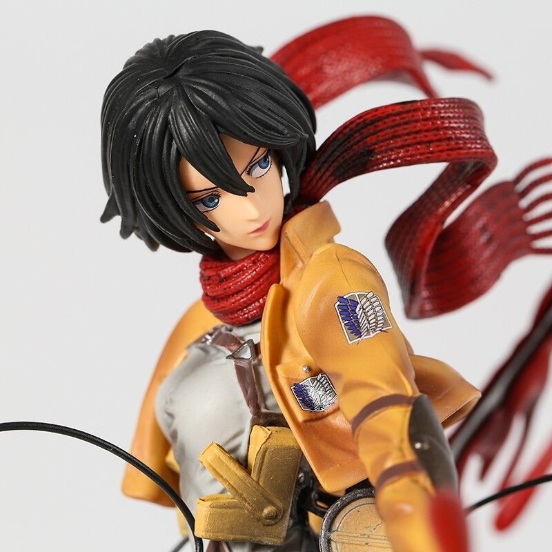 Levi & Mikasa Battle Diorama Set