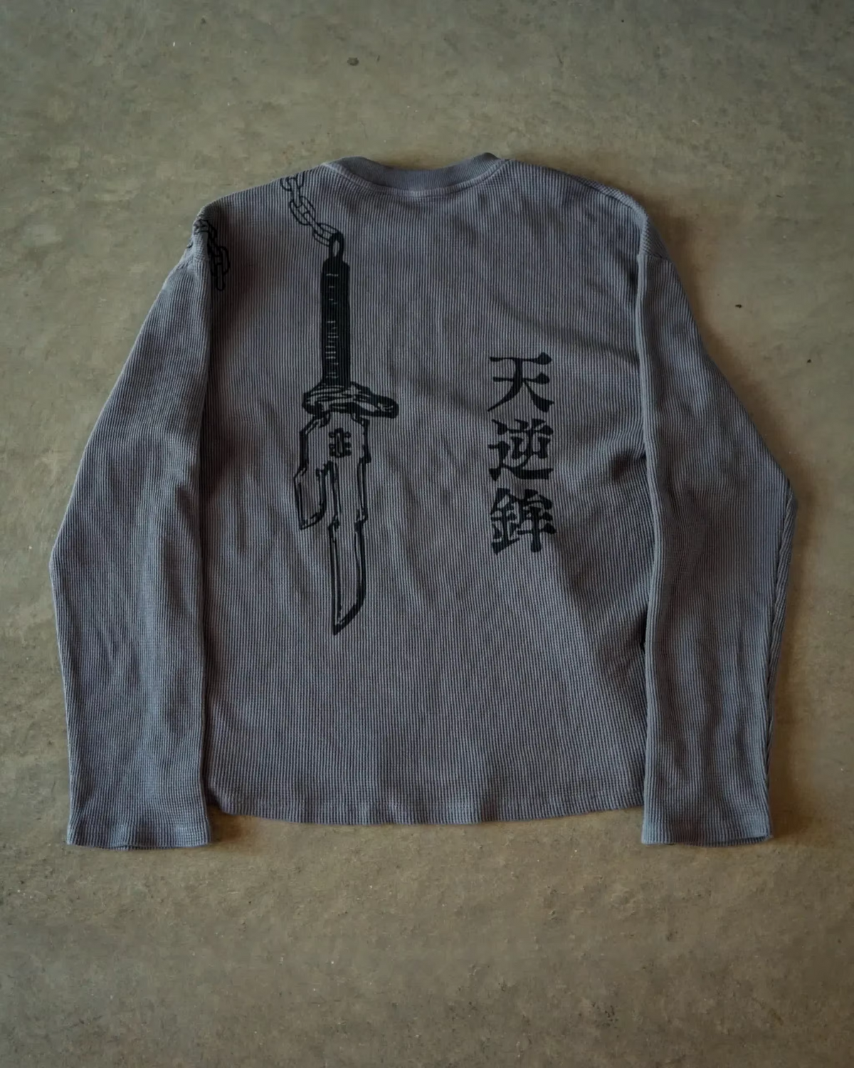 Toji Inverted Spear Knitted Sweater